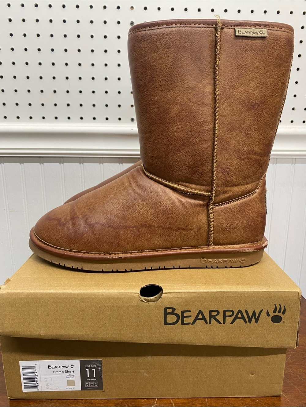 BearPaw Women's Short Enma Boot in Chestnut